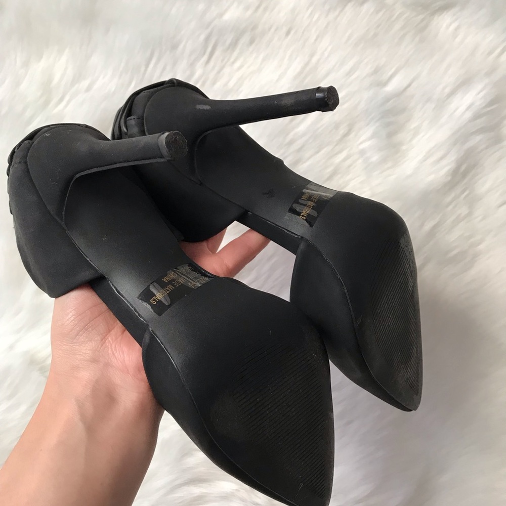 Black pumps - Picture 4 of 4
